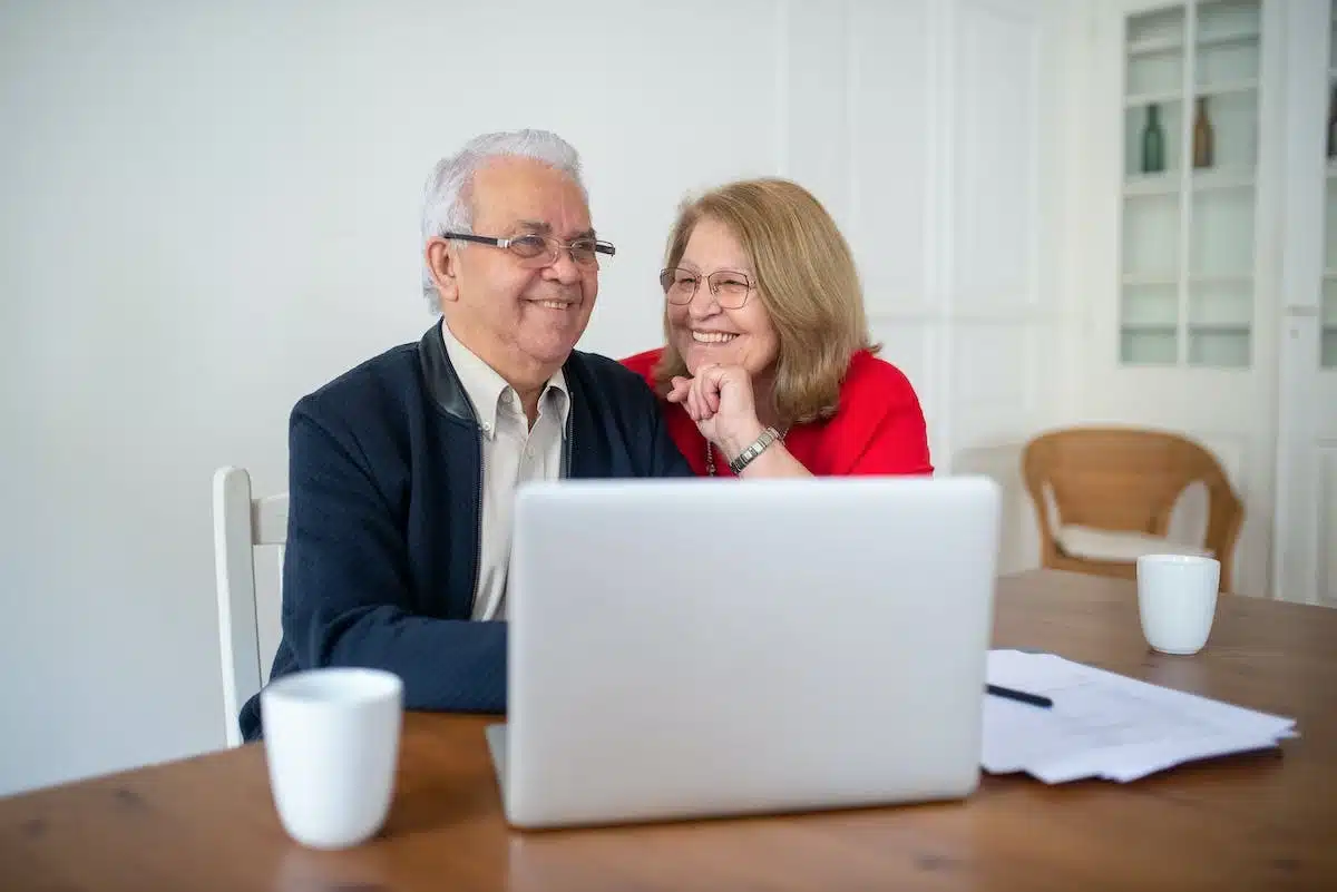 personnes âgées  finances